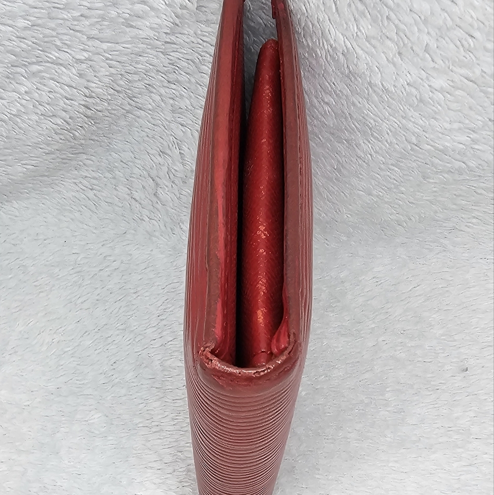 Louis Vuitton Red Epi Wallet - Picture 4 of 12